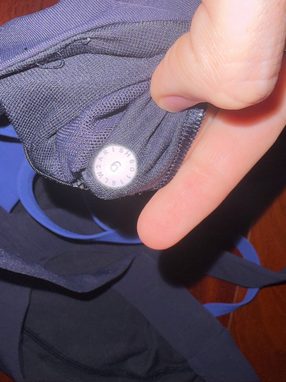 Lululemon sports bra - Picture 4 of 4